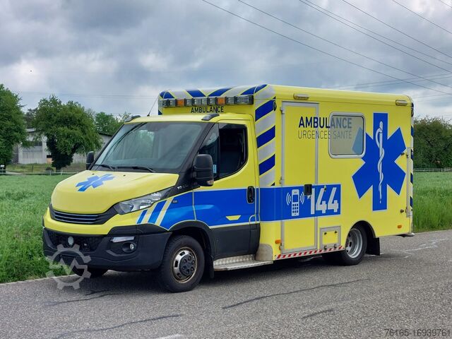 Скорая помощь Iveco 50C21 Daily Ambulanz