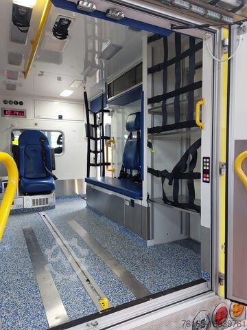 Скорая помощь Iveco 50C21 Daily Ambulanz