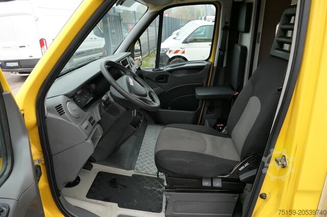 Кутија комбе iveco Daily 35 S11 C30C AUTOMATIK KAMERA Regale LUFT DURCHGANG EURO-5 CoC