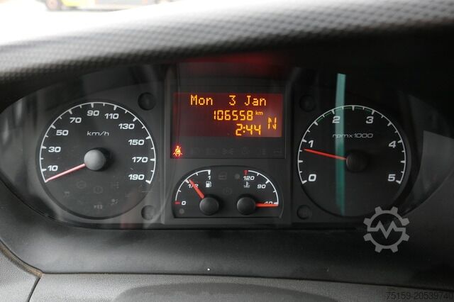 Кутија комбе iveco Daily 35 S11 C30C AUTOMATIK KAMERA Regale LUFT DURCHGANG EURO-5 CoC