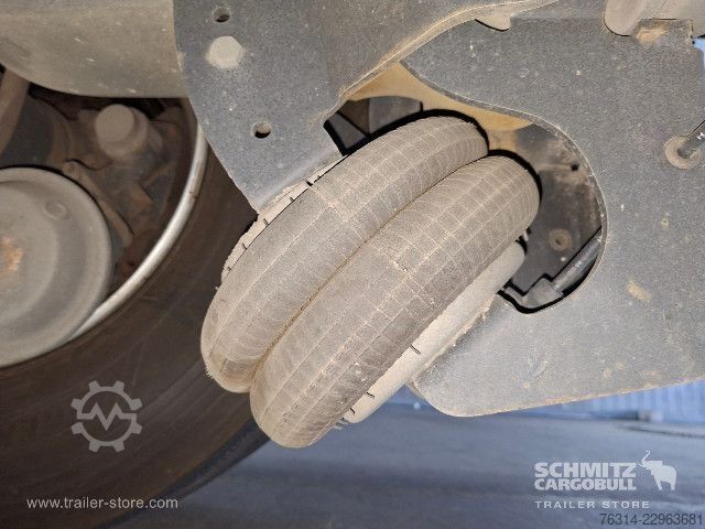 Otvorena poluprikolica s ceradom Schmitz Cargobull Curtainsider Mega Getränke