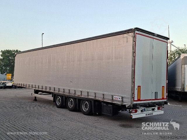 Otvorena poluprikolica s ceradom Schmitz Cargobull Curtainsider Mega Getränke