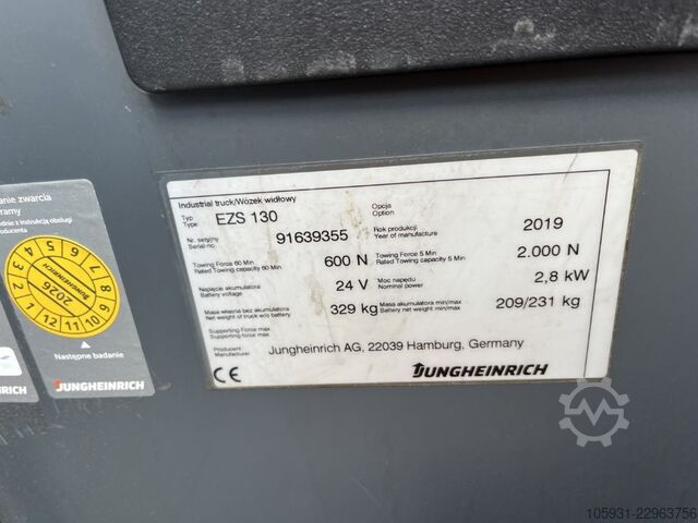 Vučni traktor Jungheinrich EZS130