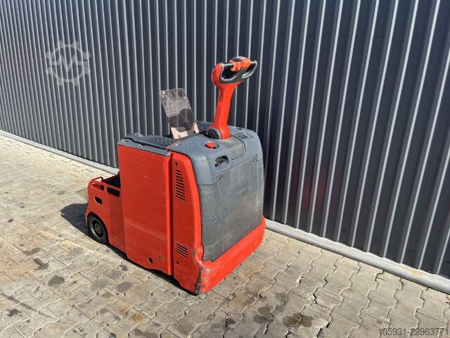 Vučni traktor Linde P50
