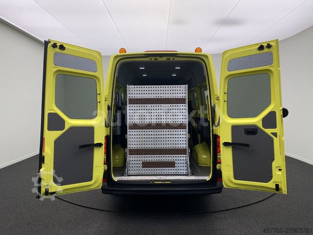 Minibús VW Crafter 35 Aut. *Rollstuhl-Rampe* 8-Sitze (5615)