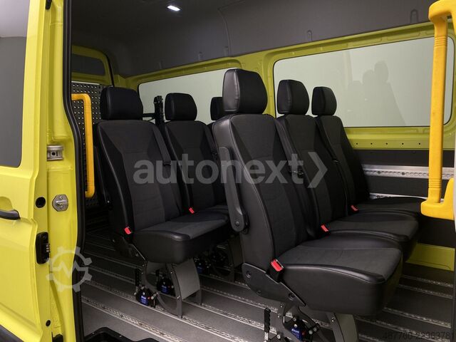 Minibús VW Crafter 35 Aut. *Rollstuhl-Rampe* 8-Sitze (5615)