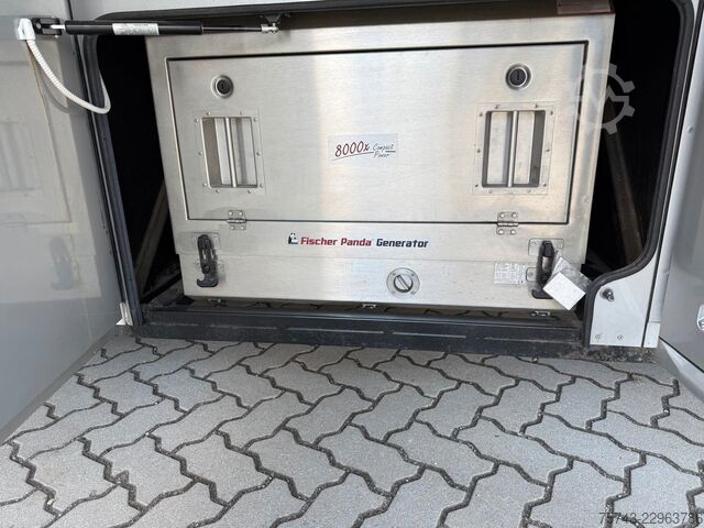 Τροχόσπιτο SCANIA S500  STX MOTORHOME GARAGE