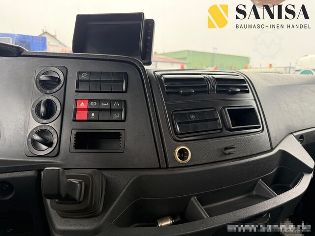 Tovornjak z ravno ploščadjo (odprt) Mercedes Benz Atego 1524/Palfinger PK 9.501/Funk