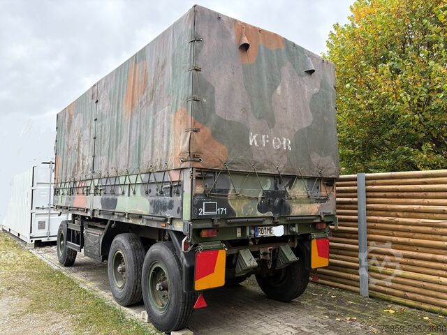 Prikolica z ravnim naslonom in ponjavo SCHMITZ 3Achser Bundeswehr mit HU+SP TOP Zustand