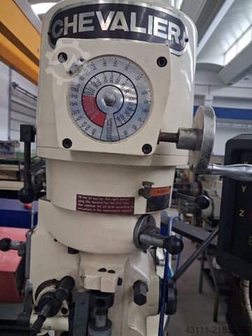 3 eksenli dik freze makinesi FALCON CHEVALIER FM-3VS