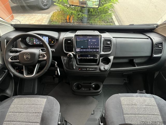 Xe cắm trại PÖSSL Summit 600 l - Citroen 140PS Automat