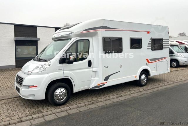 Xe căm trai bán tích hợp CARADO T 348 - Hub/Festbett - Klima - Garage -