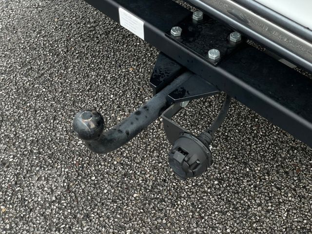 Alkovas kemperis ADRIA Coral 670 XL | *4,5t*Luftfederung*Wechselrichter