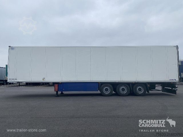 Rashladna poluprikolica Schmitz Cargobull Semitrailer Reefer Standard