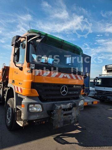 Anden MERCEDES-BENZ Actros 1832 / 4X4 ALLRAD / E5 /Meiller/Kran Funk