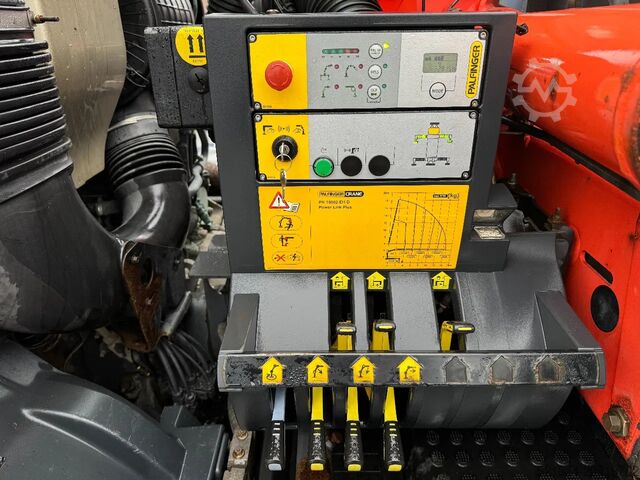 Platforma ładunkowa Volvo FM 11.330 4x2, Flatbed-truck with 18t/m Crane, ...