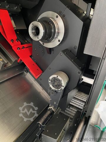 Centro de torneado y fresado CNC DOOSAN Puma 2600SY II mit Siemens