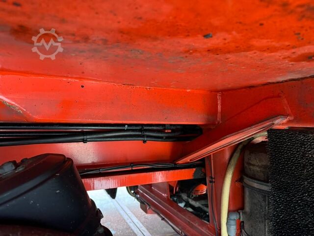 Düşük yükleyici Nooteboom MCO-85-05V