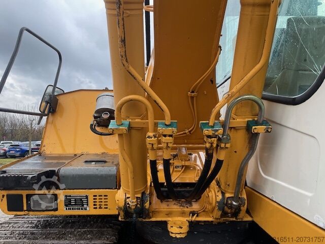 Kāpurķēžu ekskavators Liebherr R900C Litronic