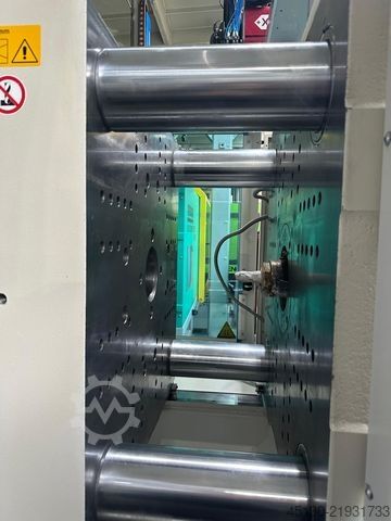 射出成形機 Krauss Maffei KM 130-750 CX