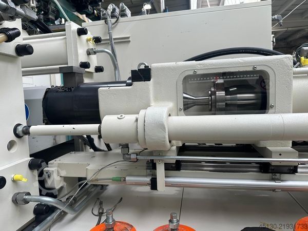 射出成形機 Krauss Maffei KM 130-750 CX