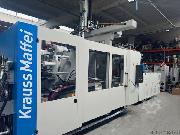 Máquina de moldeo por inyección Krauss Maffei KM 250-2000 CX Blue Power