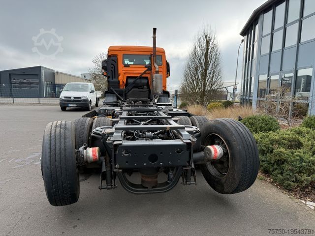Șasiu de camion MAN TGS 32.360 8x2 Fahrgestell- 4 Achser
