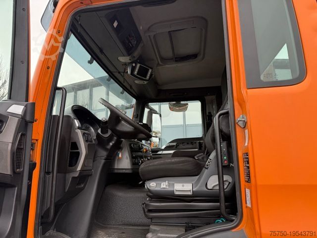 Șasiu de camion MAN TGS 32.360 8x2 Fahrgestell- 4 Achser