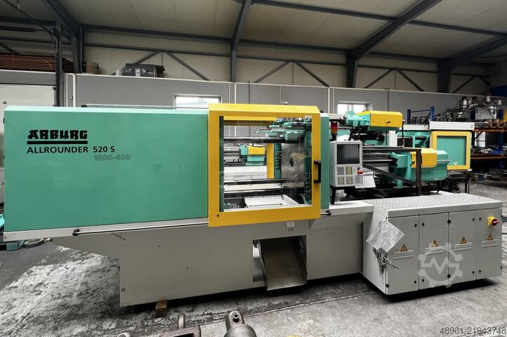 Máquina de moldeo por inyección Arburg 520S-1600-400/170 (245)