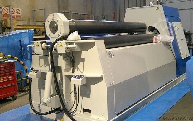 Curvadora de chapas MG M3035 cnc 4roll 3000x35 mm