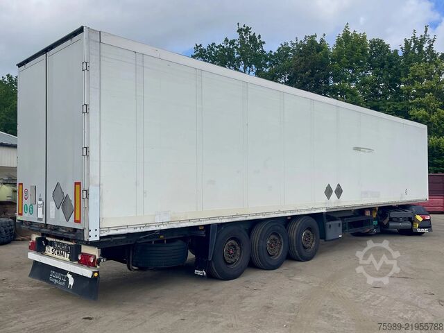 Valigia Schmitz Cargobull 3 axels SAF, rear gates. Good condition