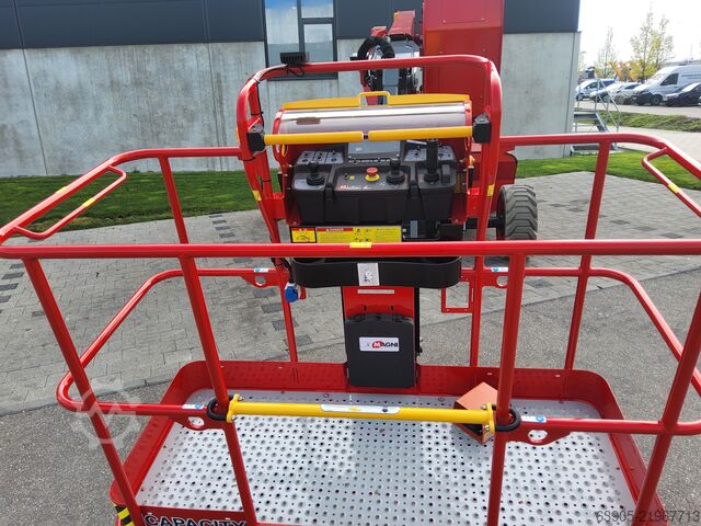 Articulated telescopic work platform Magni MHAB18RT