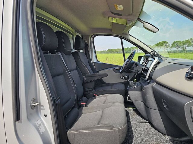 Carrinha de tejadilho alto RENAULT TRAFIC 1.6 DCI L2 2xZijdeur 140Pk !