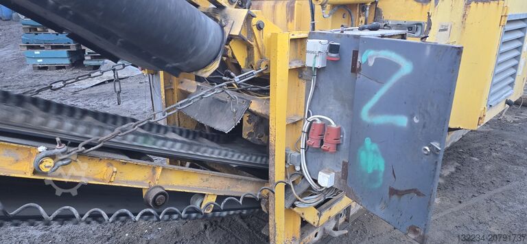 Tela-alustainen mobiili iskukumurskain Rubblemaster RM60 impact crusher