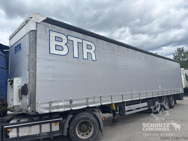 Treler separa terbuka dengan kanvas Schmitz Cargobull Semitrailer Curtainsider Standard