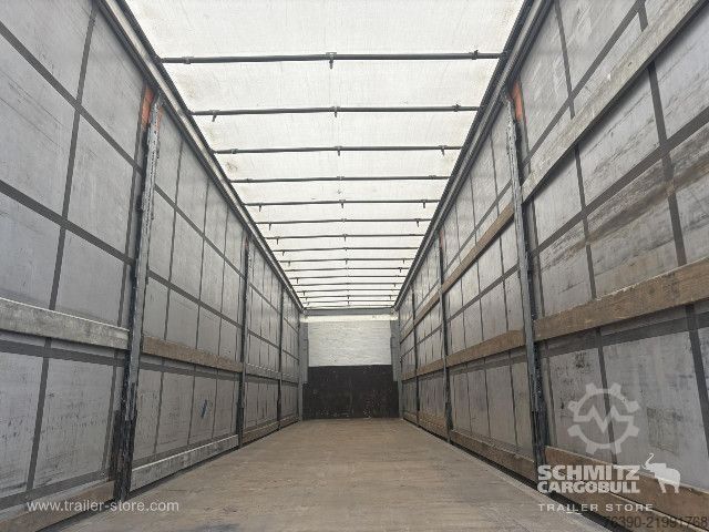 Treler separa terbuka dengan kanvas Schmitz Cargobull Semitrailer Curtainsider Standard