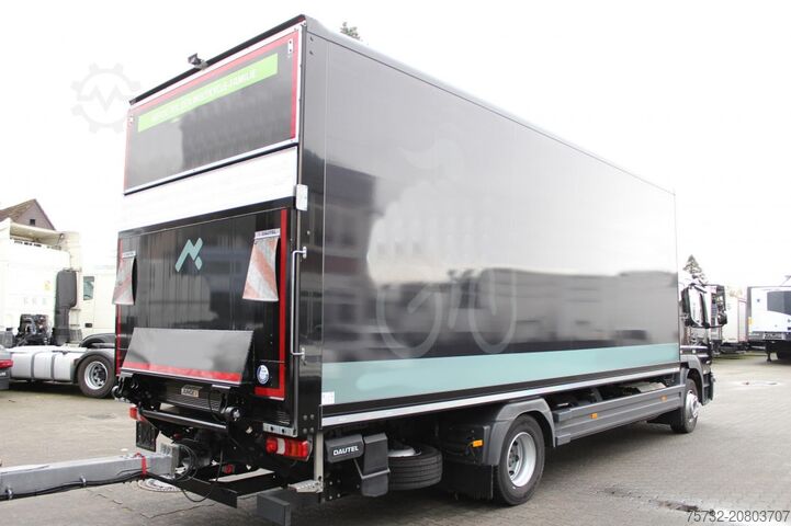 ボックス型トラック Mercedes-Benz Atego  1530 Koffer Doppelstock Schlafkab 99Tkm!