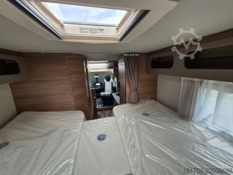 Caravana semiintegrada Weinsberg CaraCompact 600 MEG EDITION [PEPPER] *TraumMobil*opt. Autark e*