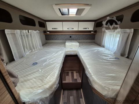 Caravana semiintegrada Weinsberg CaraCompact 600 MEG EDITION [PEPPER] *TraumMobil*opt. Autark e*