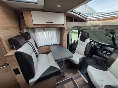 Caravana semiintegrada Weinsberg CaraCompact 600 MEG EDITION [PEPPER] *TraumMobil*opt. Autark e*