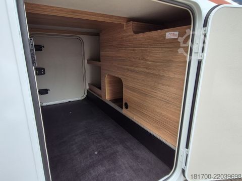 Caravana semiintegrada Weinsberg CaraCompact 600 MEG EDITION [PEPPER] *TraumMobil*opt. Autark e*