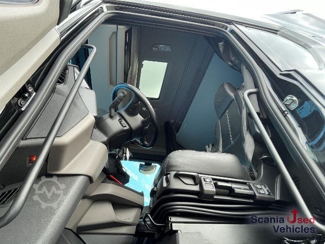 Standardne veomasin Scania S 590 A4x2NB RETARDER FULL AIR PARK AIRCO V8