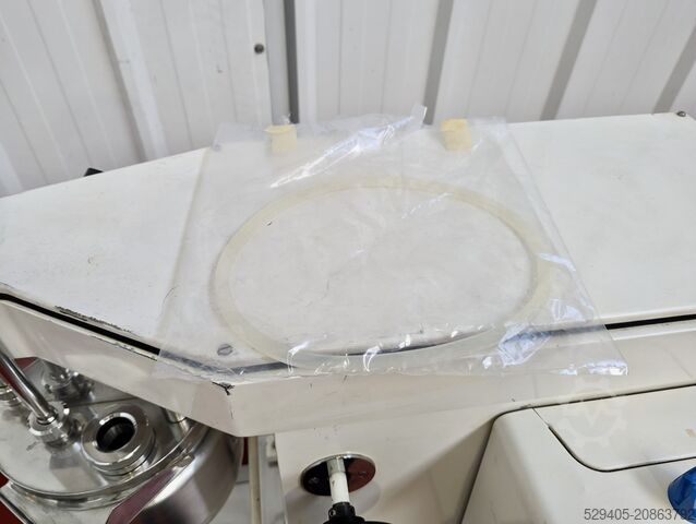 Misturador de vácuo Brogli + CO AG Multi-Homo 5 CI 2563