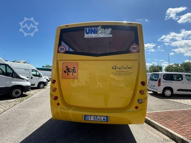 Autobus IVECO 65C18 CACCIAMALI