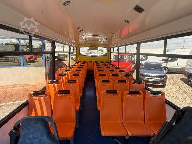 Autobus IVECO 65C18 CACCIAMALI