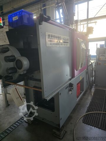 Spritzgießmaschine Arburg 420 M 800/100-225