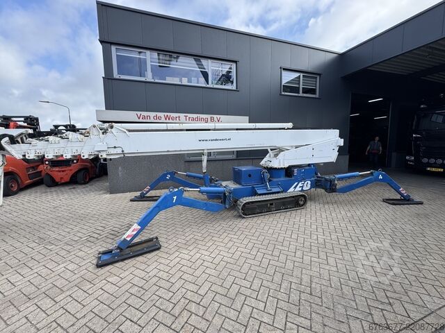 Teupen Leo 36T Piattaforma aerea cingolata / Piattaforma telescopica su cingoli, altezza di lavoro 3 TEUPEN Leo 36T Rups Hoogwerker / Crawler Telescopic Boom Lift 36 Meter Werkhoogte 2006