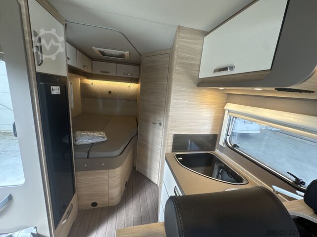 напівінтегрований кемпер 2024 Fiat Ducato Weinsberg Carasuite | Automatico | Posti letto per 5
