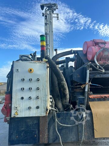 Equipo de perforación Conrad Boxer 200