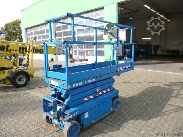Schaarlift SkyJack SJIII 3219